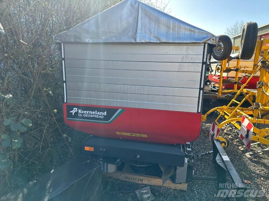Kverneland CL 1300 Kunstmeststrooiers