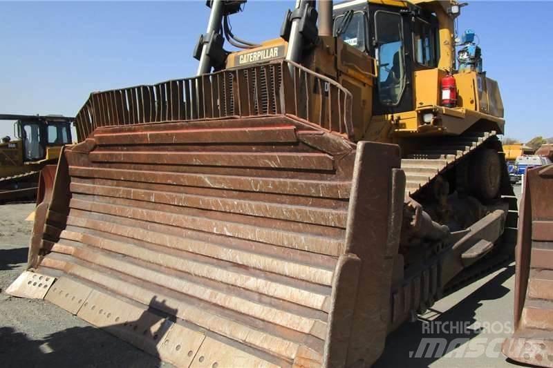 CAT D9R Rupsdozers