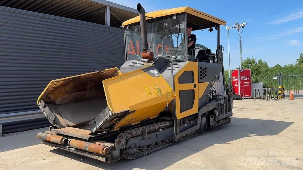 Volvo P 6820C Asfaltafwerkmachines