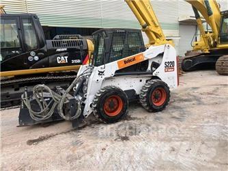 Bobcat S 220 Schrankladers