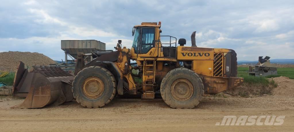 Volvo L 350 F Wielladers