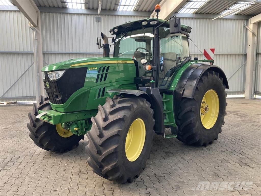 John Deere 6170R Tractoren