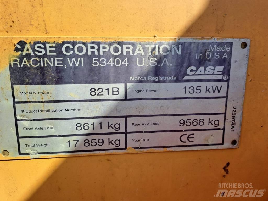 CASE 821 B Wielladers