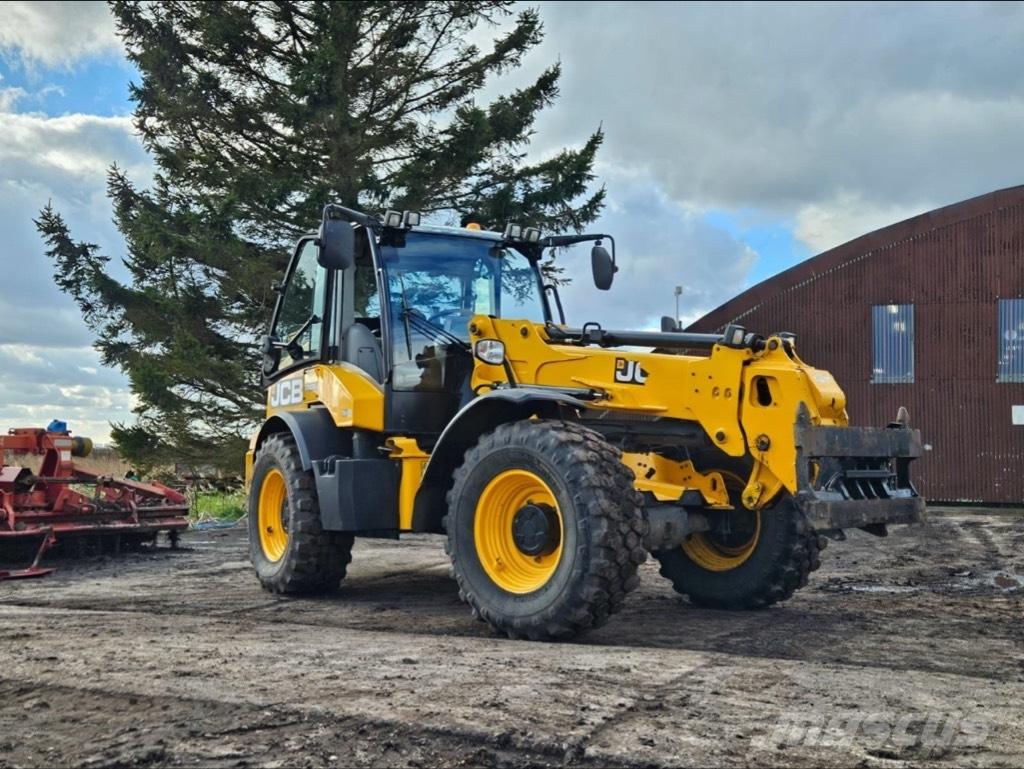 JCB TM 320 S Verreikers voor landbouw