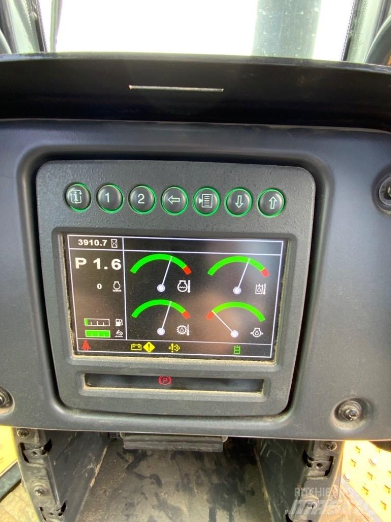 DEERE 750K Rupsdozers