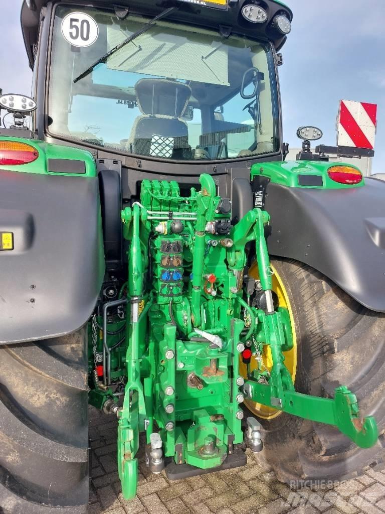 John Deere 6R185 Tractoren