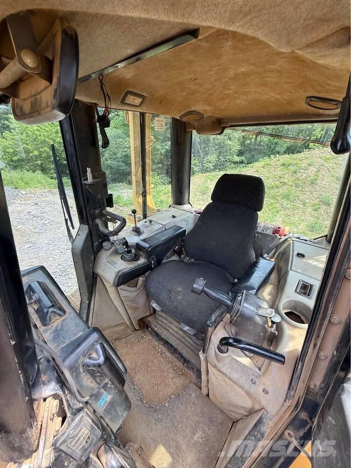 CAT D 6 N XL Rupsdozers