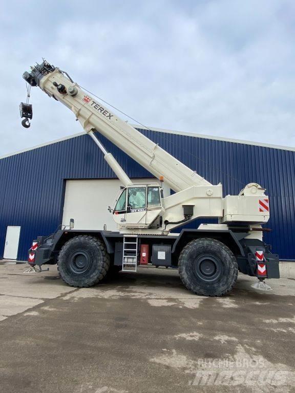 Terex RT 100 Ruwterrein kranen