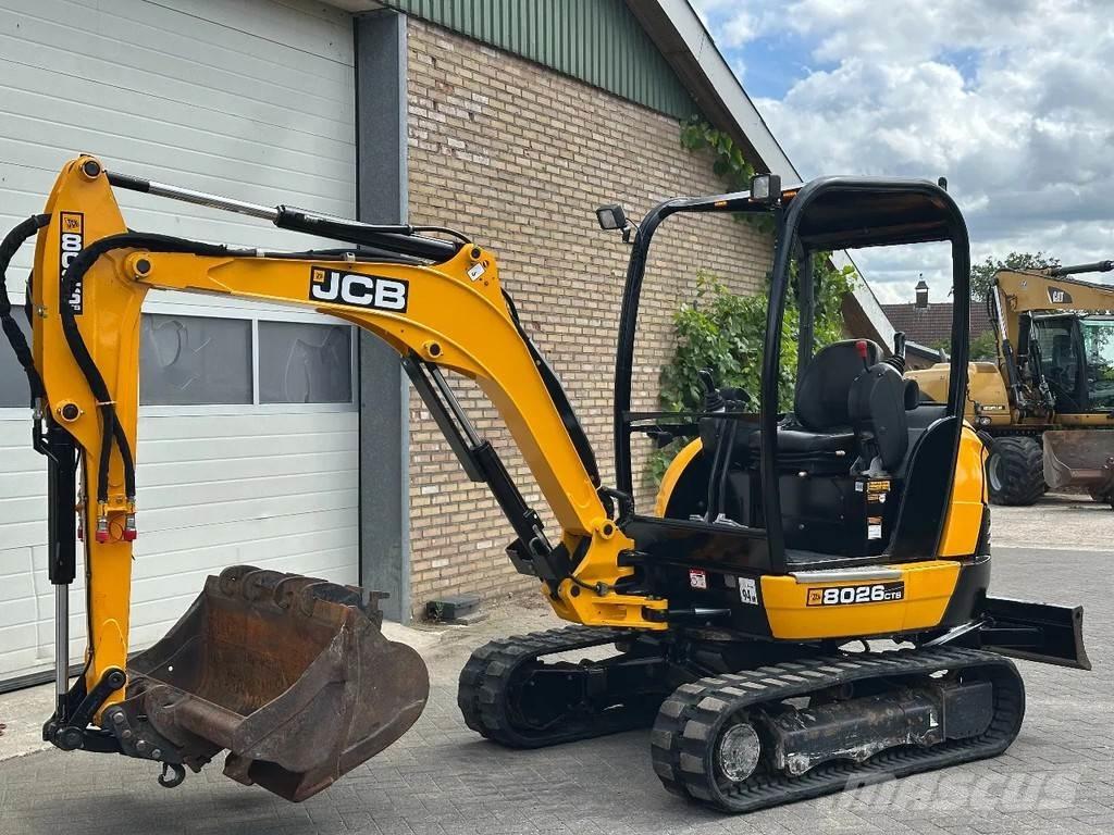 JCB 8026 Minigraafmachines < 7t