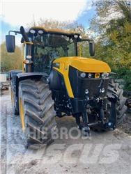 JCB Fastrac 4220 Tractoren