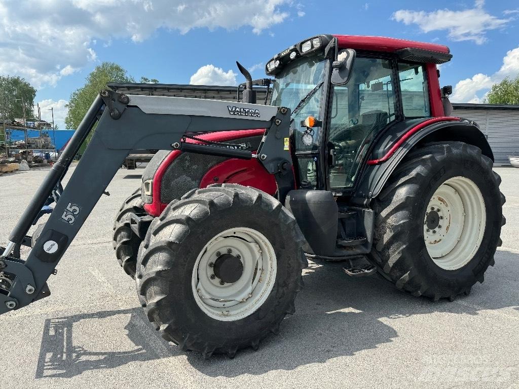 Valtra N141 Advance Tractoren
