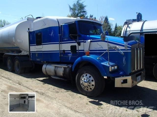 Kenworth T 800 Trekkers
