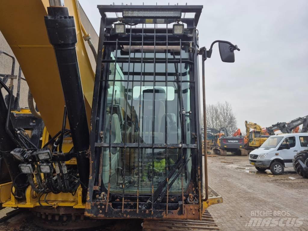 CAT 329E Rupsgraafmachines