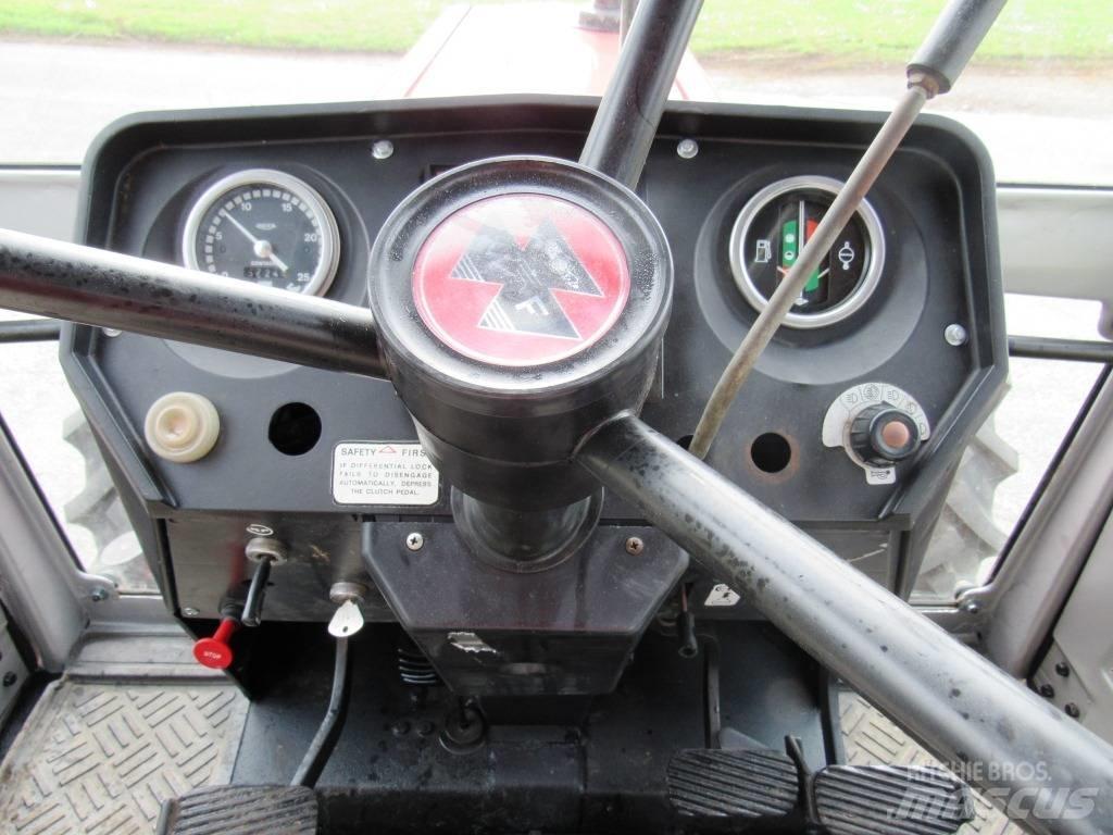 Massey Ferguson 690 Tractoren