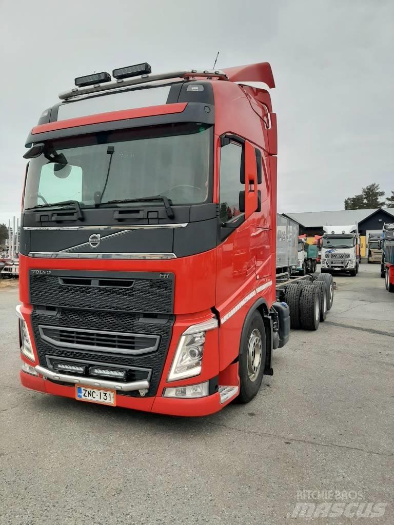 Volvo FH 13 Chassis met cabine