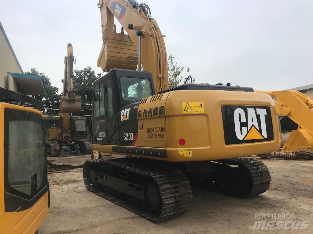 CAT 320 D L Rupsgraafmachines