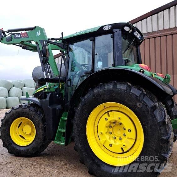 John Deere 6120M Tractoren