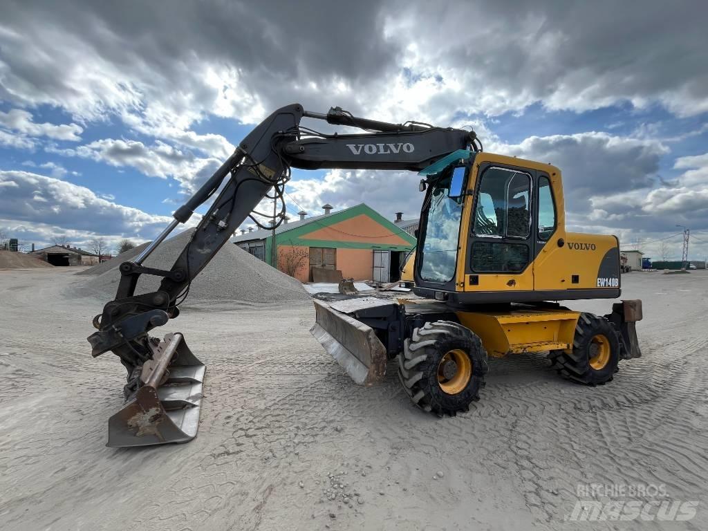 Volvo EW 140 B Wielgraafmachines