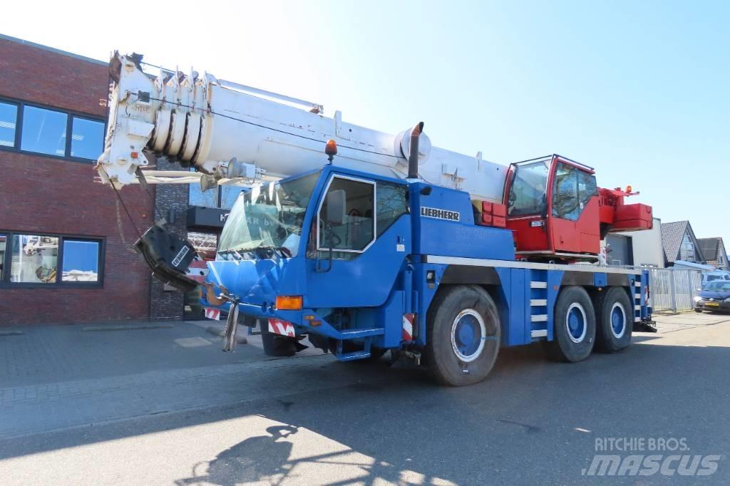 Liebherr LTM 1055-1 Kranen voor alle terreinen