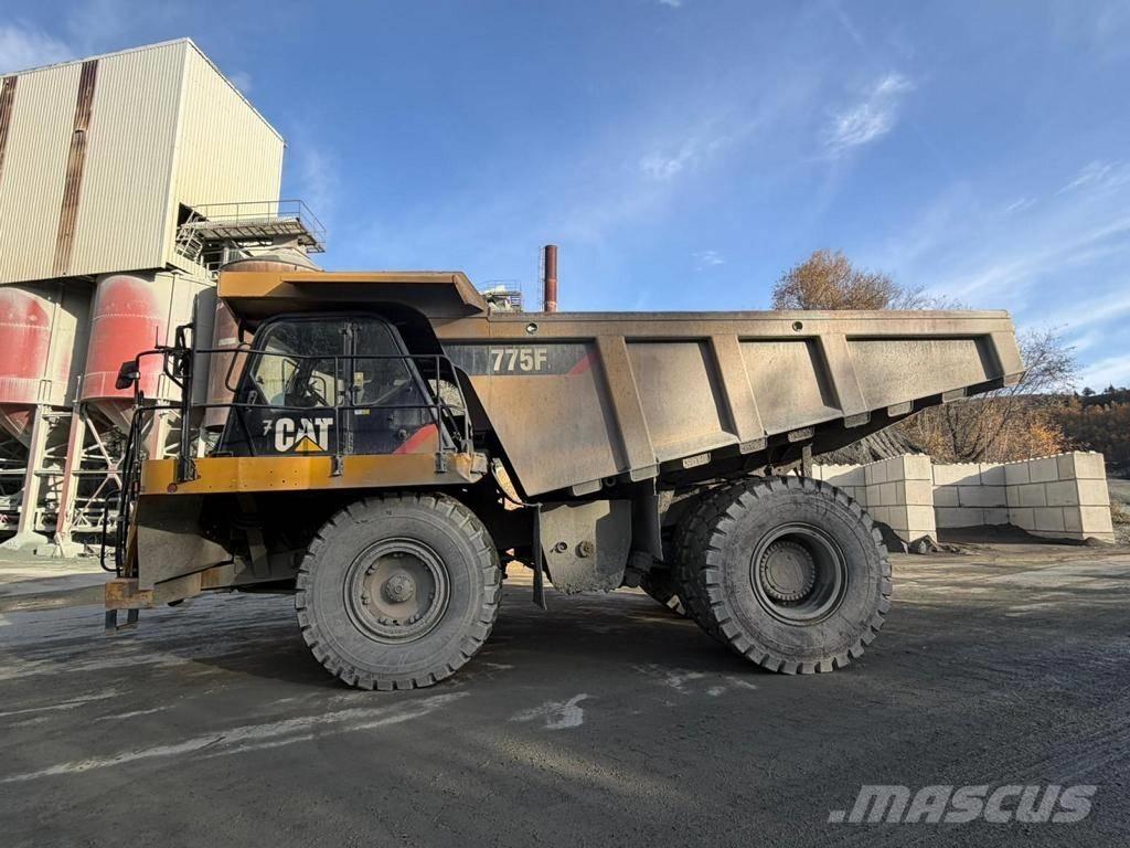 CAT 775 F Starre dumptrucks