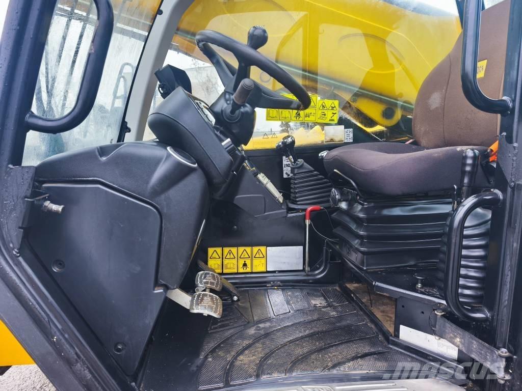 JCB 533-105 Verreikers