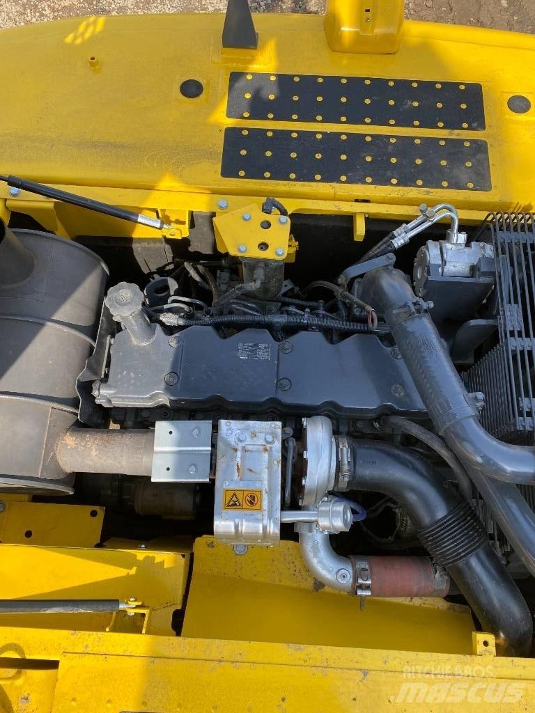 Komatsu 240LC-8 Rupsgraafmachines