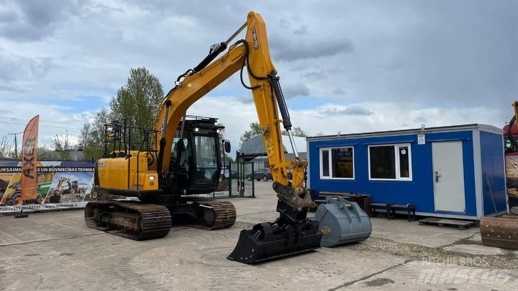JCB JS 130 LC Rupsgraafmachines