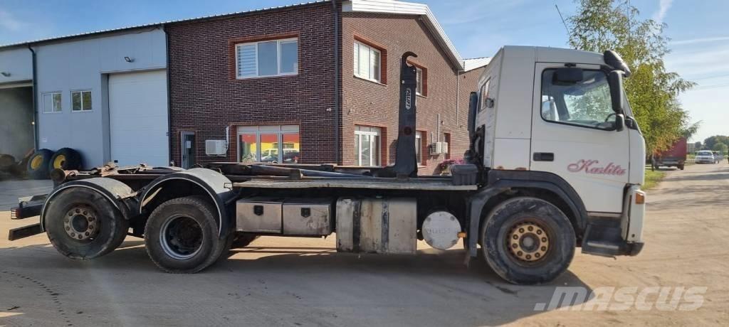 Volvo FM 12 Vrachtwagen met containersysteem