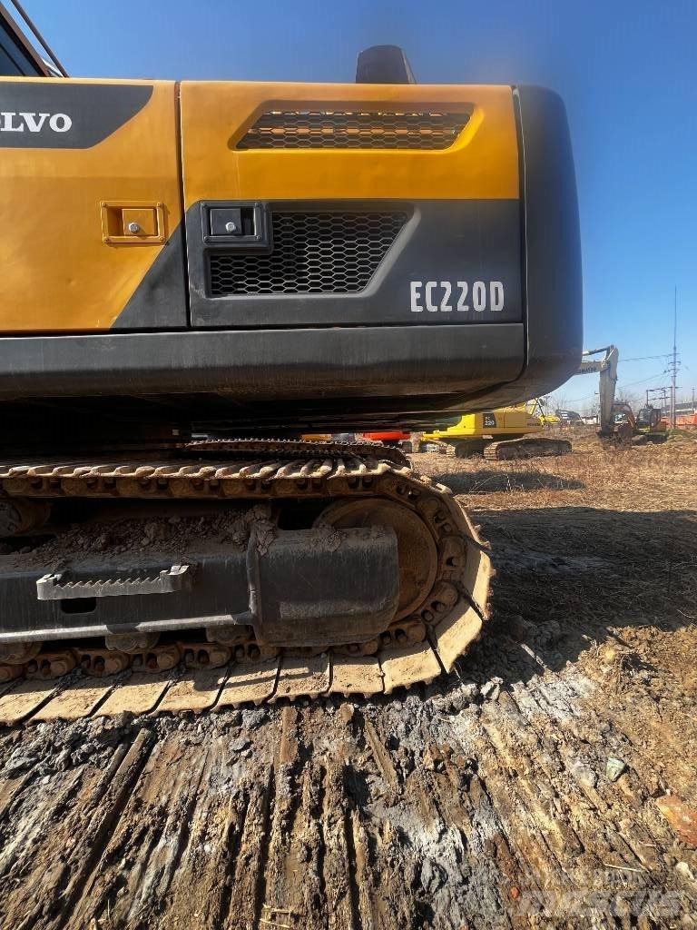 Volvo EC 220 Rupsgraafmachines