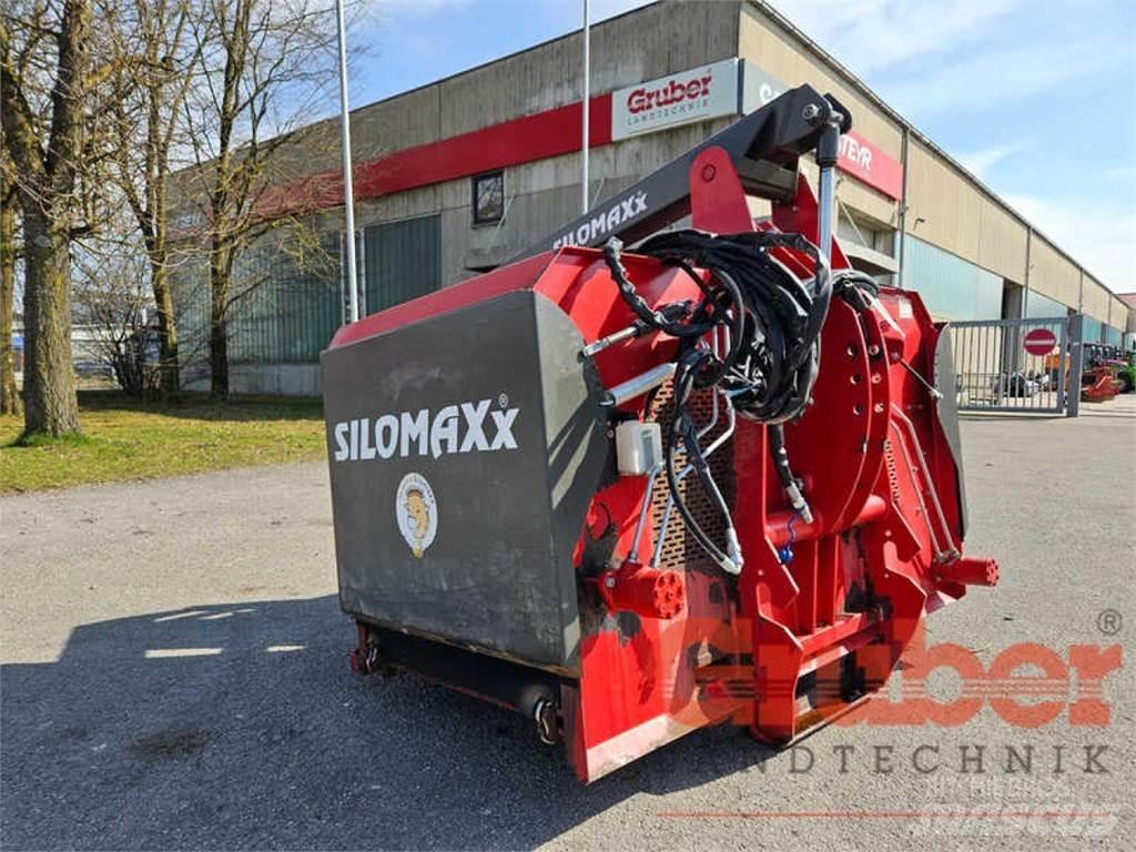 Gruber D 1800 W Uitkuilmachines