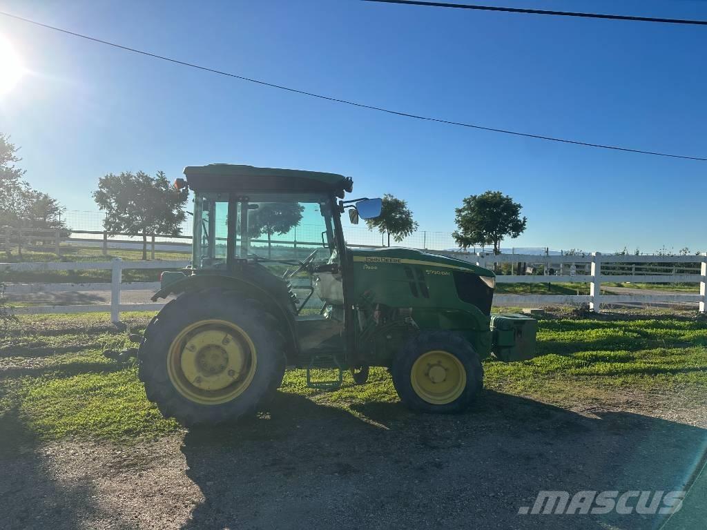 John Deere 5090 GN Tractoren