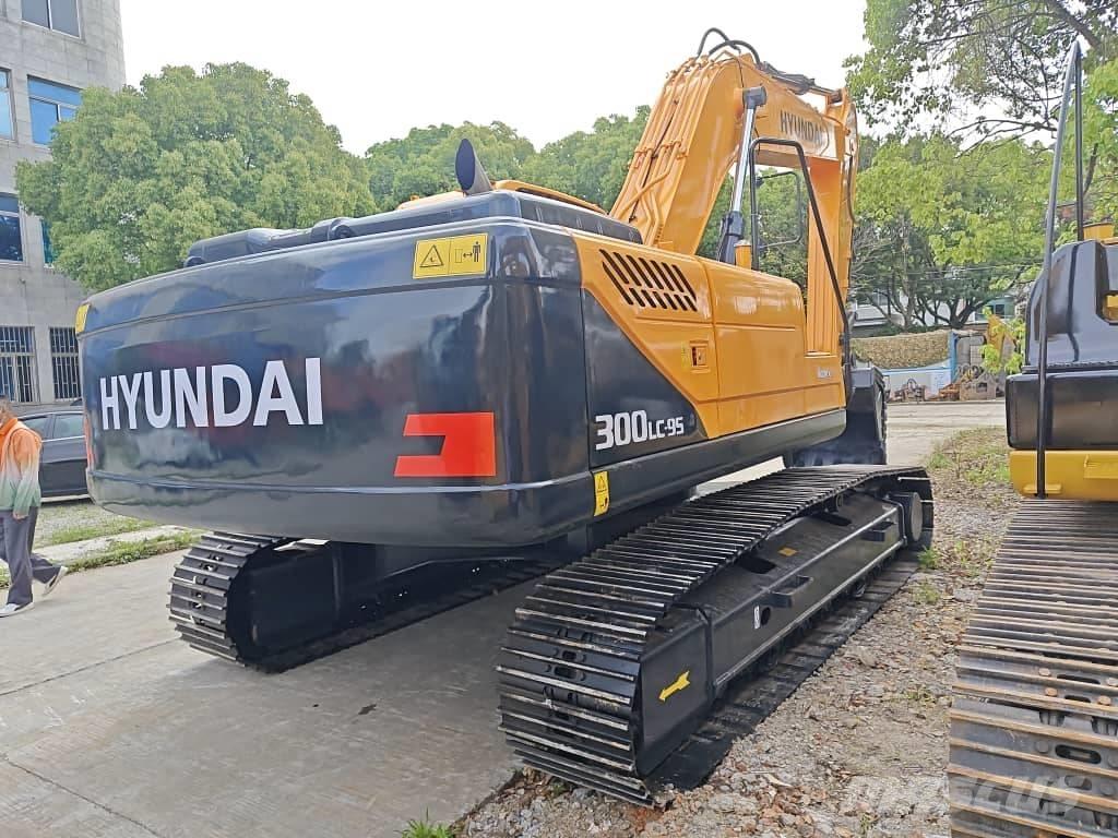 Hyundai R300LC-9S Rupsgraafmachines