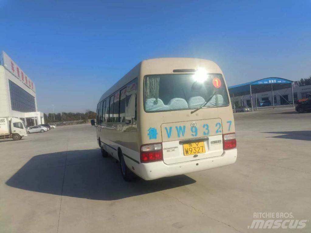 Toyota Coaster Bus Minibussen