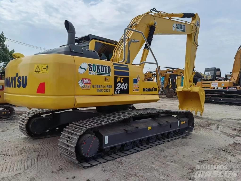 Komatsu PC 240 LC Rupsgraafmachines