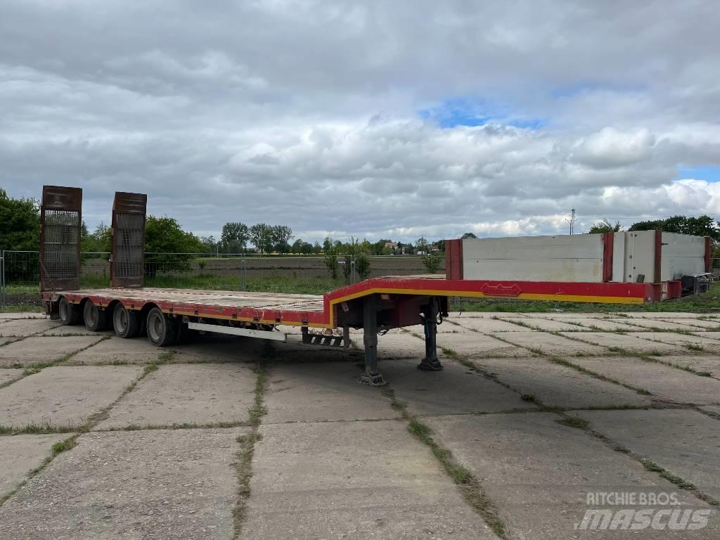 Nooteboom OSD-50-04V Low loader-semi-trailers