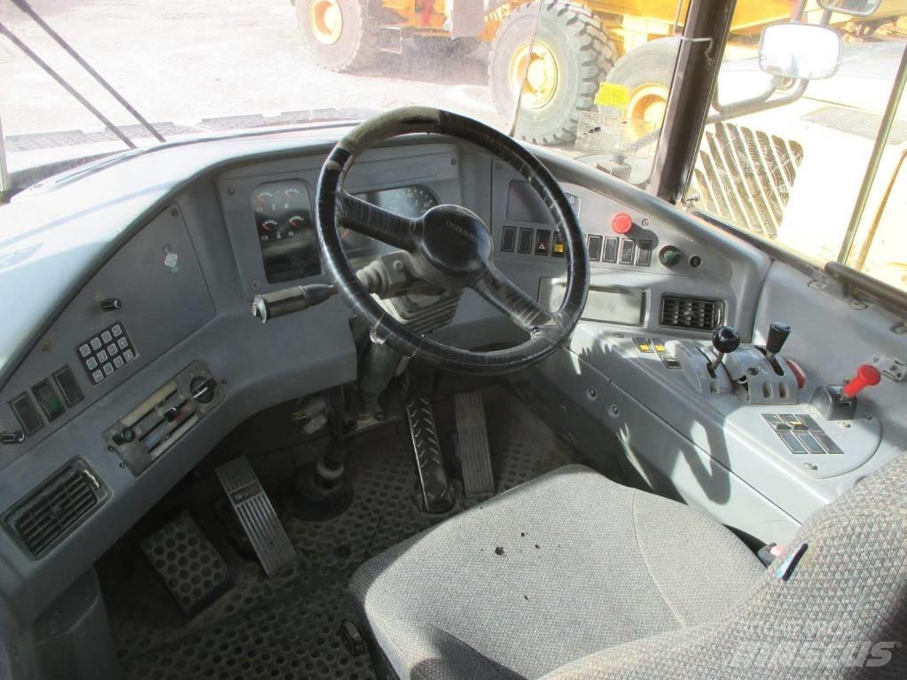 Volvo A 30 D Knik dumptrucks