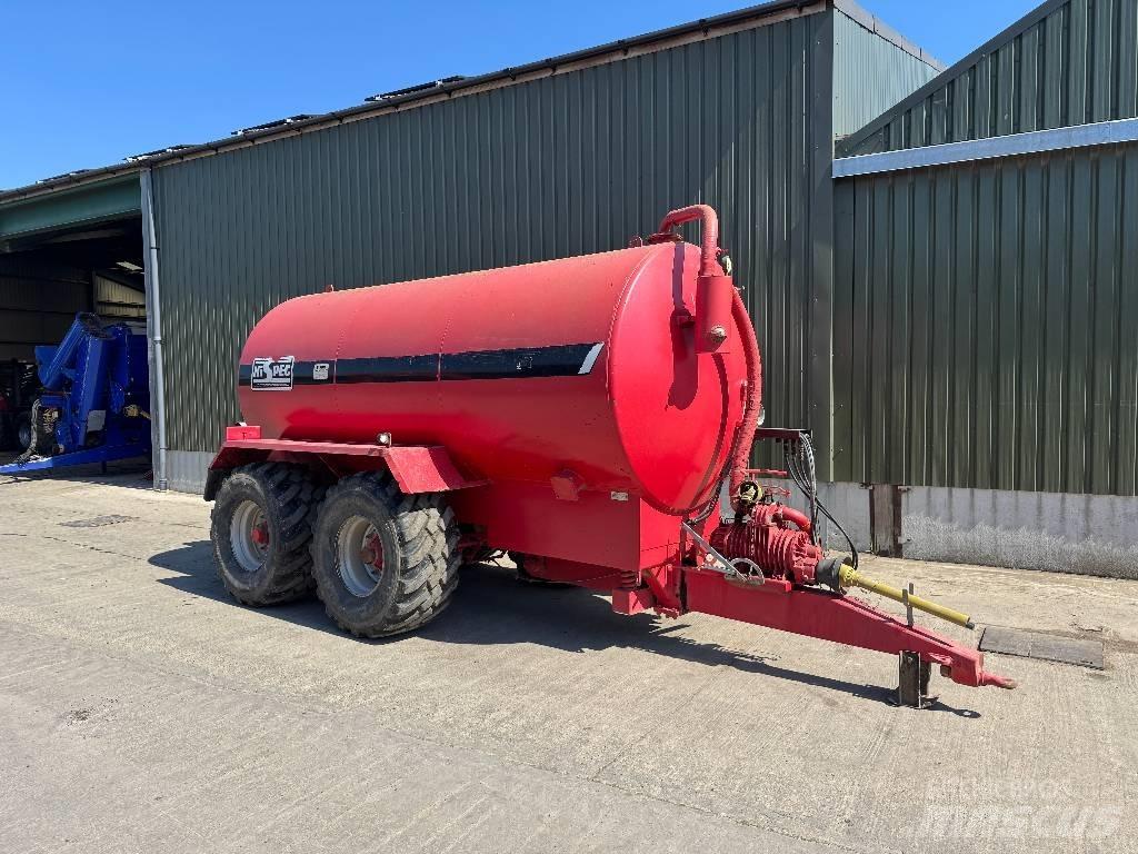 Hi Spec 2500 Tanker Drijfmesttanks