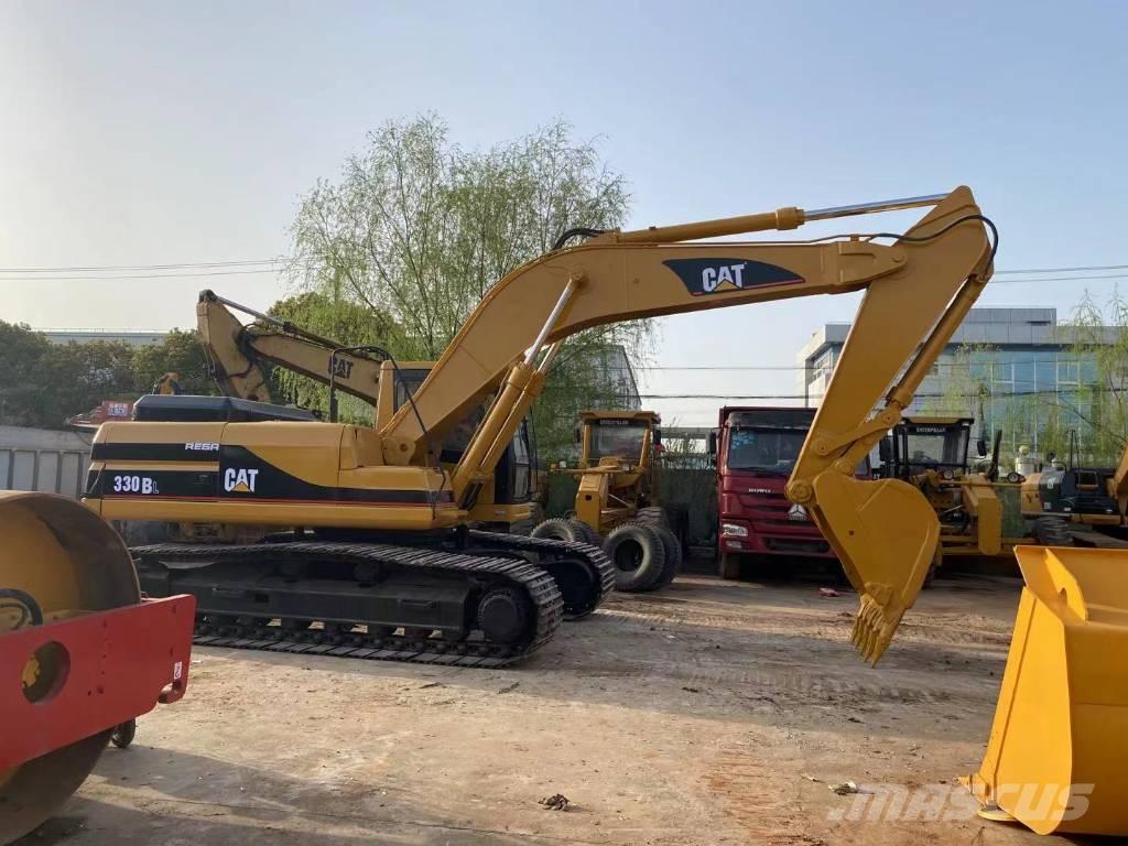 CAT 330 B L Rupsgraafmachines