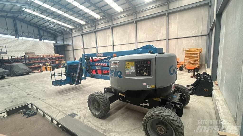 Genie Z 45/25 XC Knikarmhoogwerkers