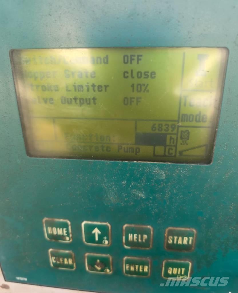 Schwing 28X Betonpomptrucks