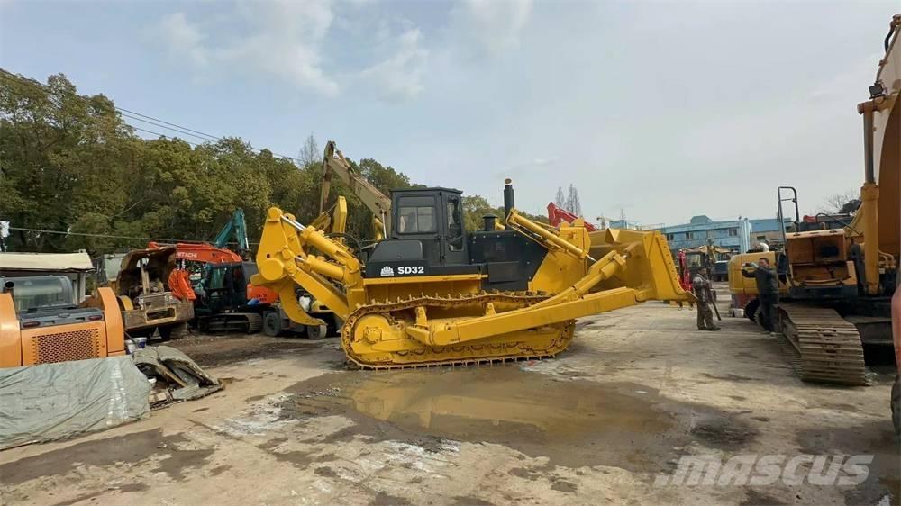 Shantui SD 32 Rupsdozers