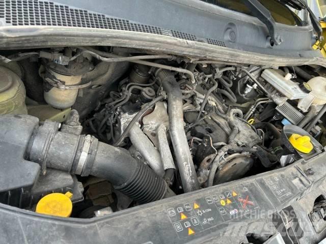Renault DCI 165 Gesloten bedrijfswagens