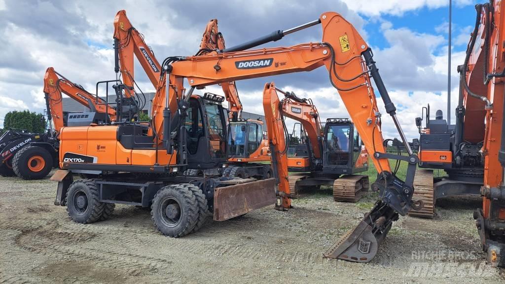 Doosan DX 170 W Wielgraafmachines