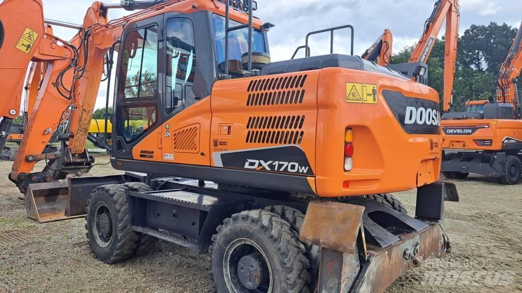 Doosan DX 170 W Wielgraafmachines