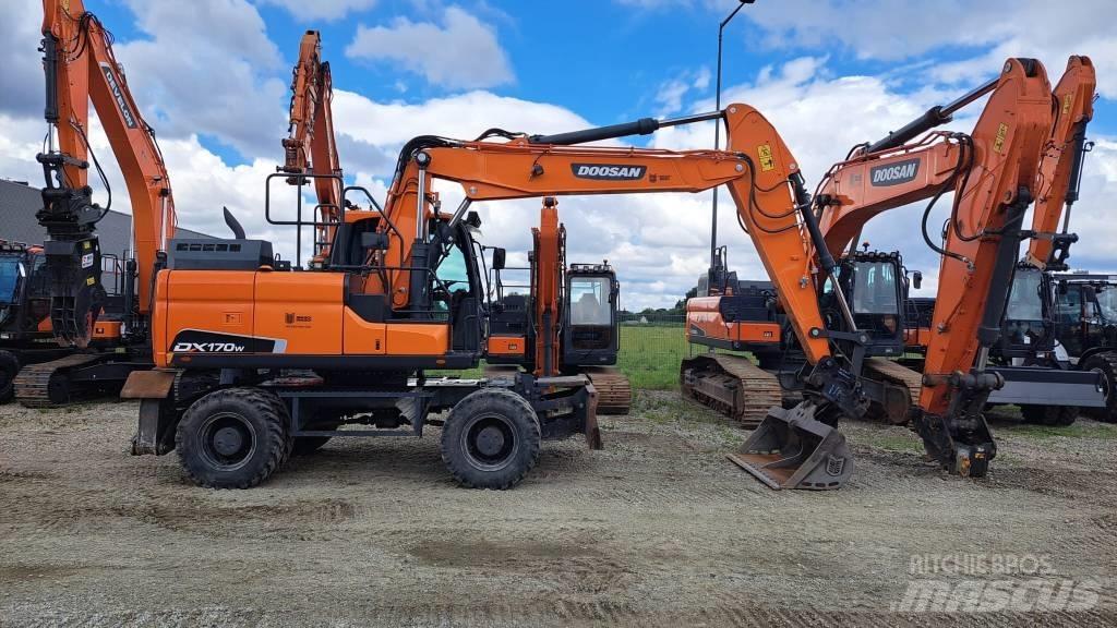 Doosan DX 170 W Wielgraafmachines