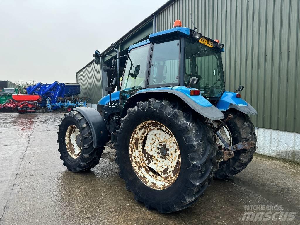 New Holland TS 100 Tractoren