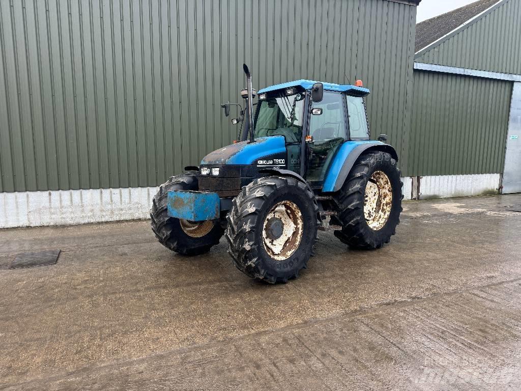 New Holland TS 100 Tractoren