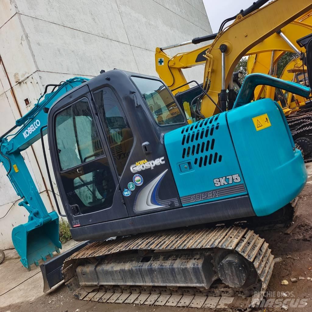 Kobelco SK 75 Midigraafmachines 7t - 12t