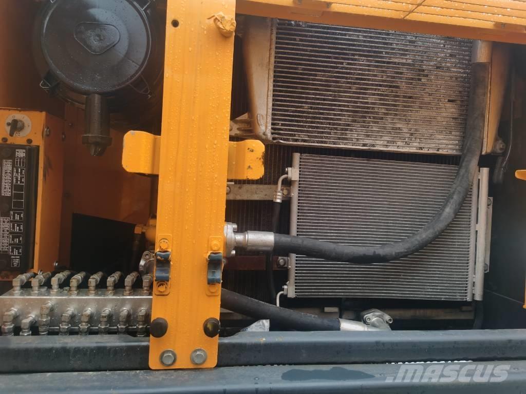 Hyundai R220LC-9S Rupsgraafmachines