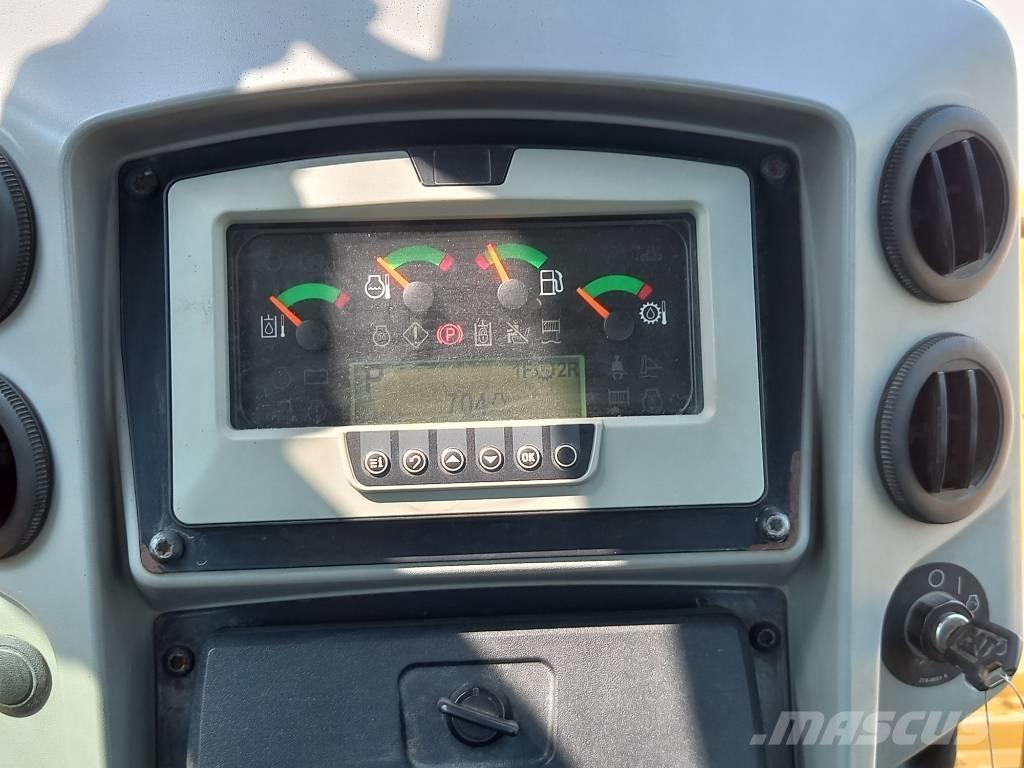 CAT D8T (Jebel Ali) Rupsdozers